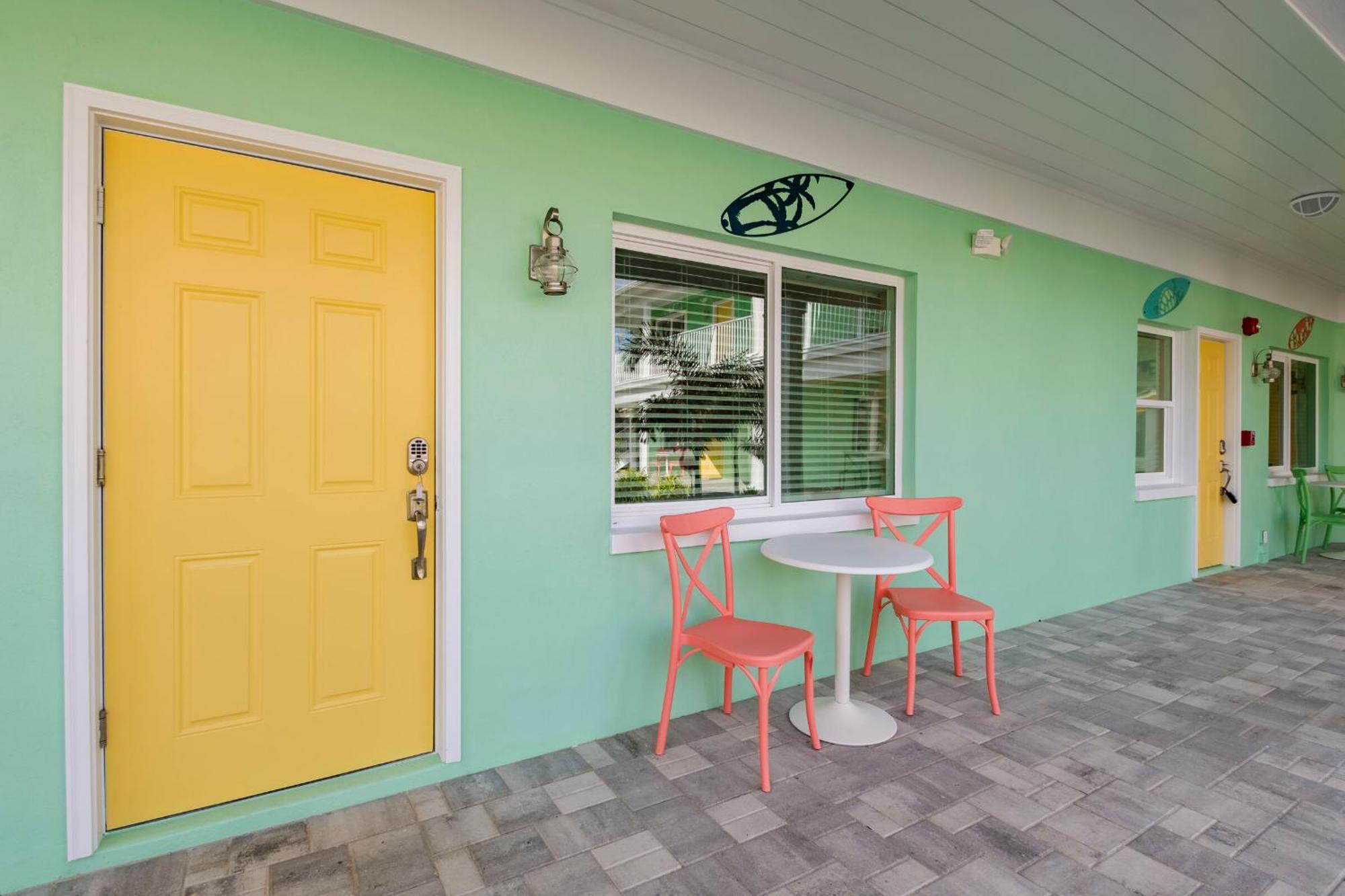 The Lofts At St Pete Beach Exterior photo